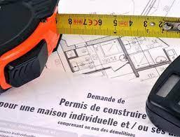 QUELLES SONT LES CONSÉQUENCES DE L'INJONCTION DE RÉEXAMEN DE LA DEMANDE DE PERMIS ?