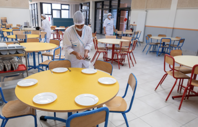 UNE CANTINE SCOLAIRE PEUT-ELLE JUSTIFIER, PAR DES DIFFICULTÉS MATÉRIELLES ET FINANCIÈRES, LA SUPPRESSION DE MENUS DE SUBSTITUTION AU NOM DU PRINCIPE DE LAÏCITÉ ?