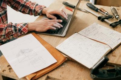 UN PERMIS DE CONSTRUIRE PRÉCAIRE PEUT-IL AUTORISER UNE CONSTRUCTION SUR 10 ANS ?
