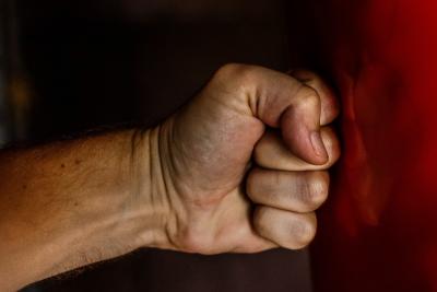 UNE EXCLUSION TEMPORAIRE DE 15 JOURS : UNE SANCTION TROP LEGERE ? 