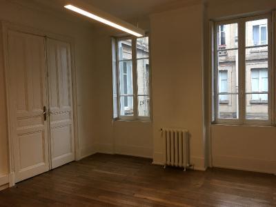 BUREAUX D'AVOCATS A LOUER 38 RUE ALSACE LORRAINE DANS IMMEUBLE DE STANDING