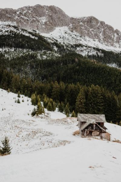 PERMIS D’AMÉNAGER EN MONTAGNE : PEUT-ON URBANISER EN ZONE DIFFUSE ?